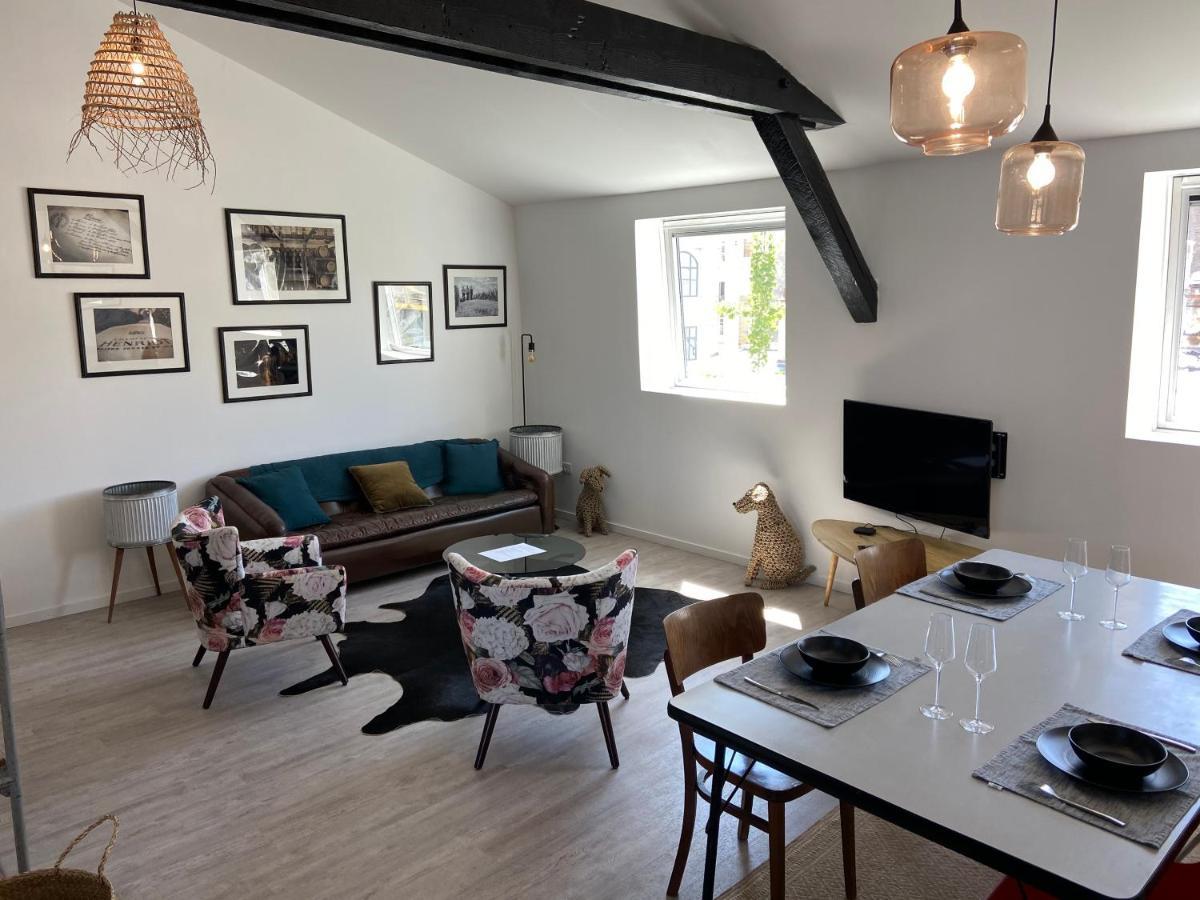 Saint Jacques - Logement Climatise En Centre Ville رانس المظهر الخارجي الصورة